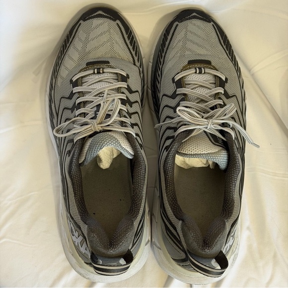 Hoka Clifton 4 Men’s Size 12 Max Cushion Running Shoes Gray - Picture 8 of 10